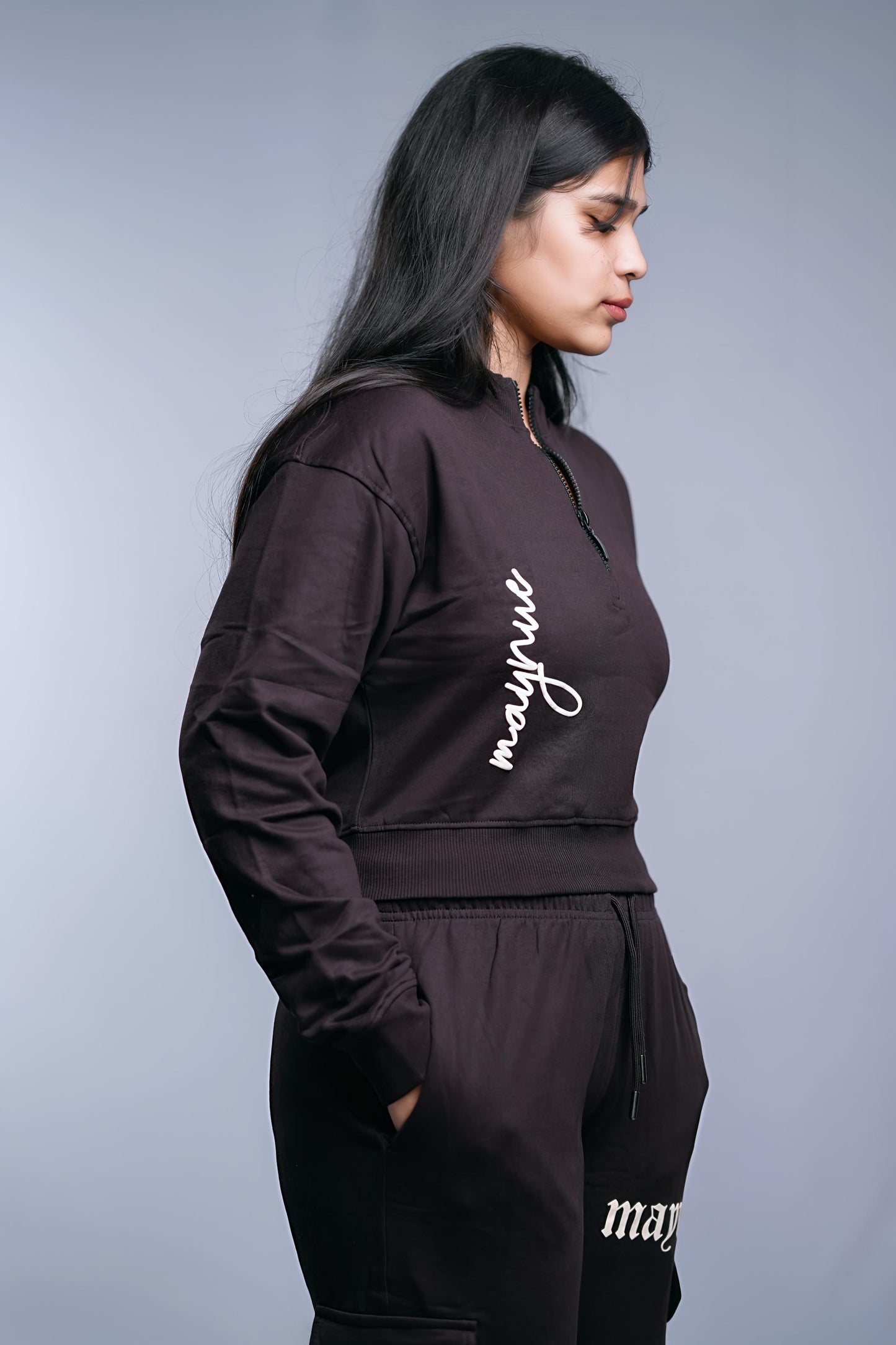 CHOCO BROWN ZIP-TOP SWEATSHIRT WOMEN
